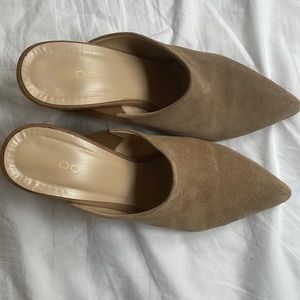 Aldo tan suede mules size 8